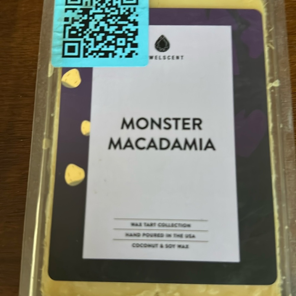 Jewelscent‎ monster macadamia wax tarts